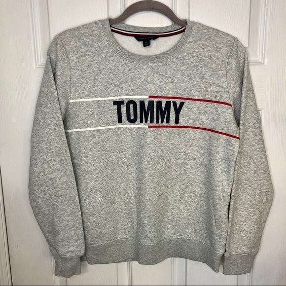 Tommy Hilfiger Crewneck Cropped Crewneck Pullover Grey Sweater Small - Picture 1 of 5